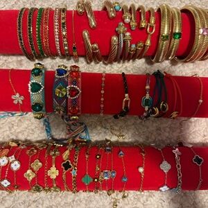 JEWELRY LOT